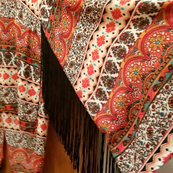 Top - Picture 3 of 4